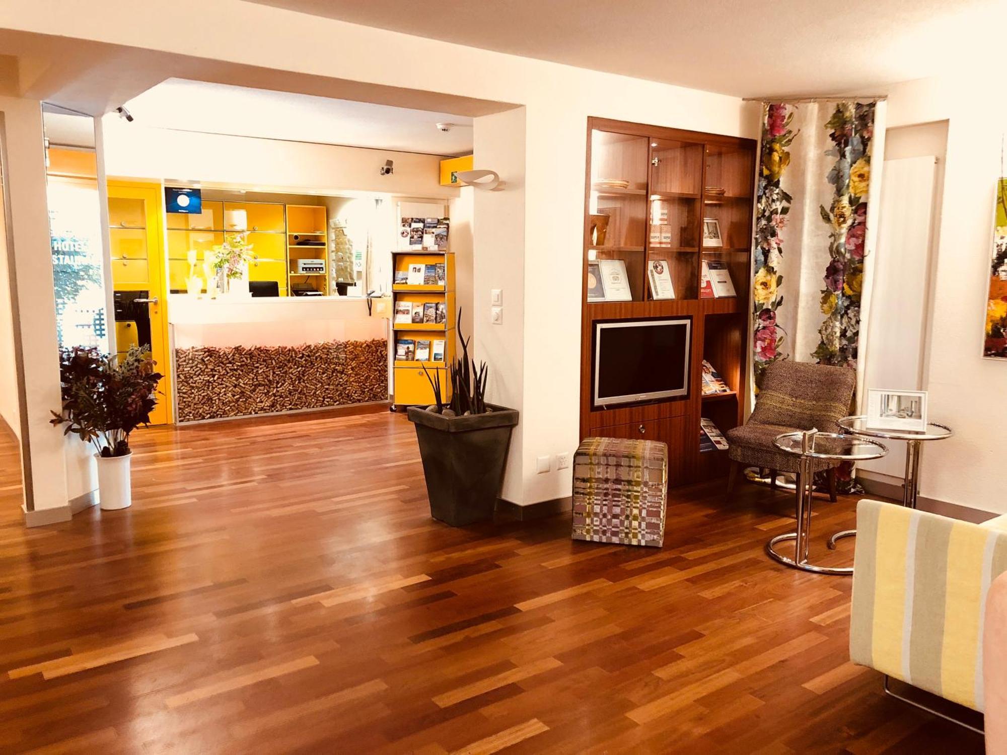 Hotel Felmis Self Check-In Horw Extérieur photo